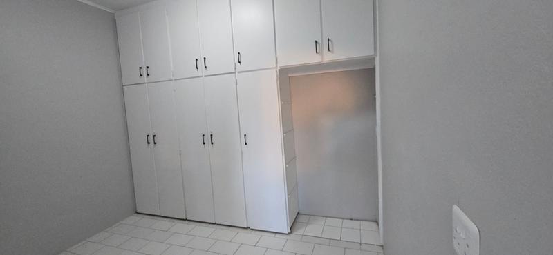 To Let 3 Bedroom Property for Rent in Strand Western Cape